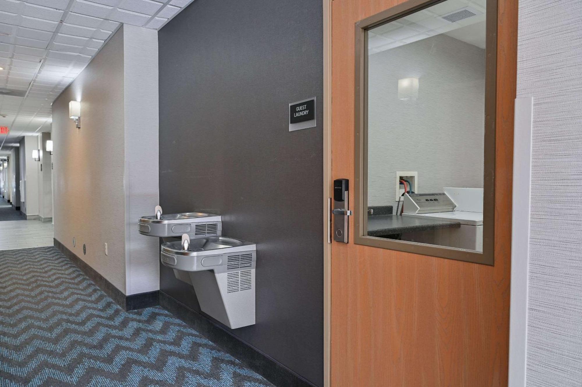 Sleep Inn & Suites Washington Near Peoria Eksteriør bilde